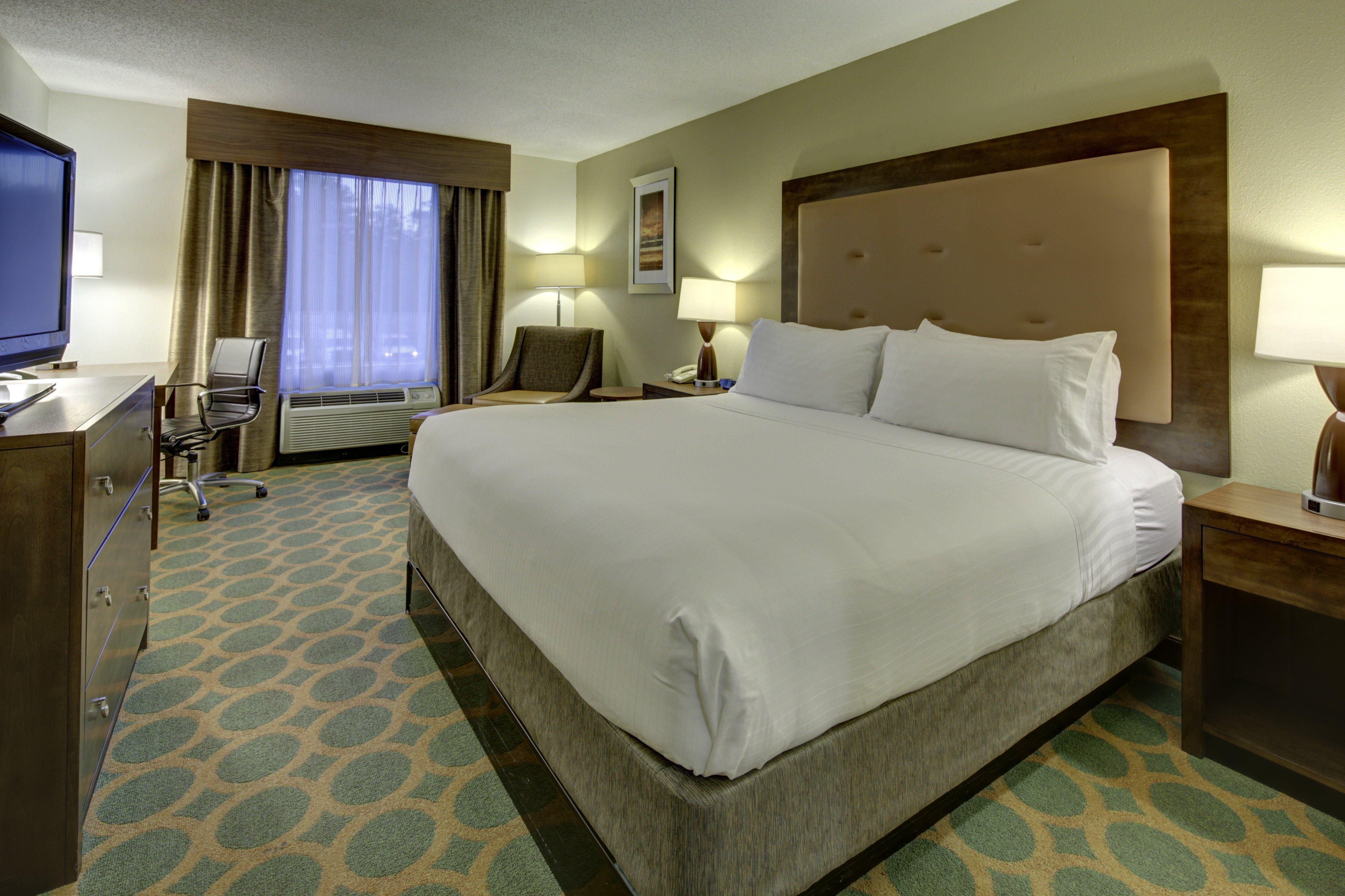 Holiday Inn Express Hotel & Suites Emporia By Ihg Eksteriør billede